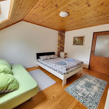 Alp House Hotell Bohinjska Bela Exteriör bild