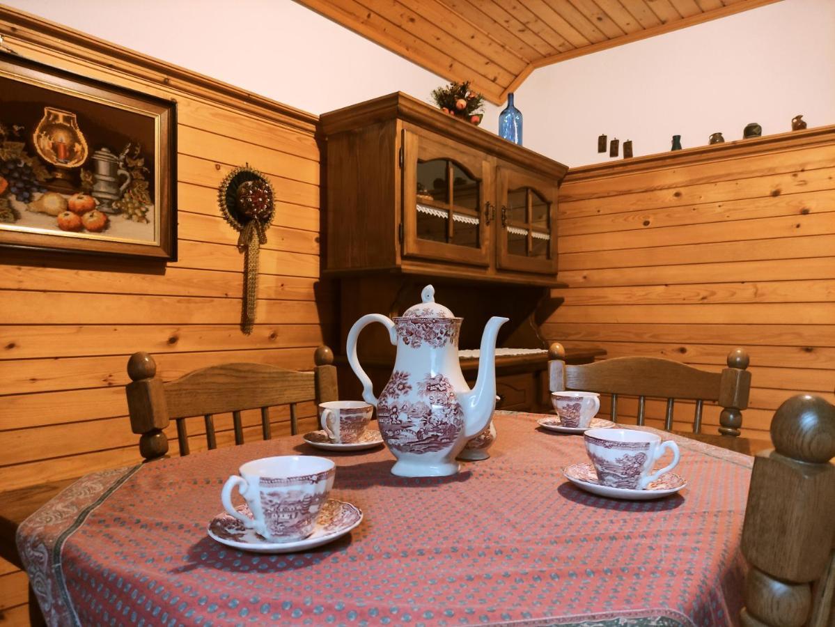 Alp House Hotell Bohinjska Bela Exteriör bild
