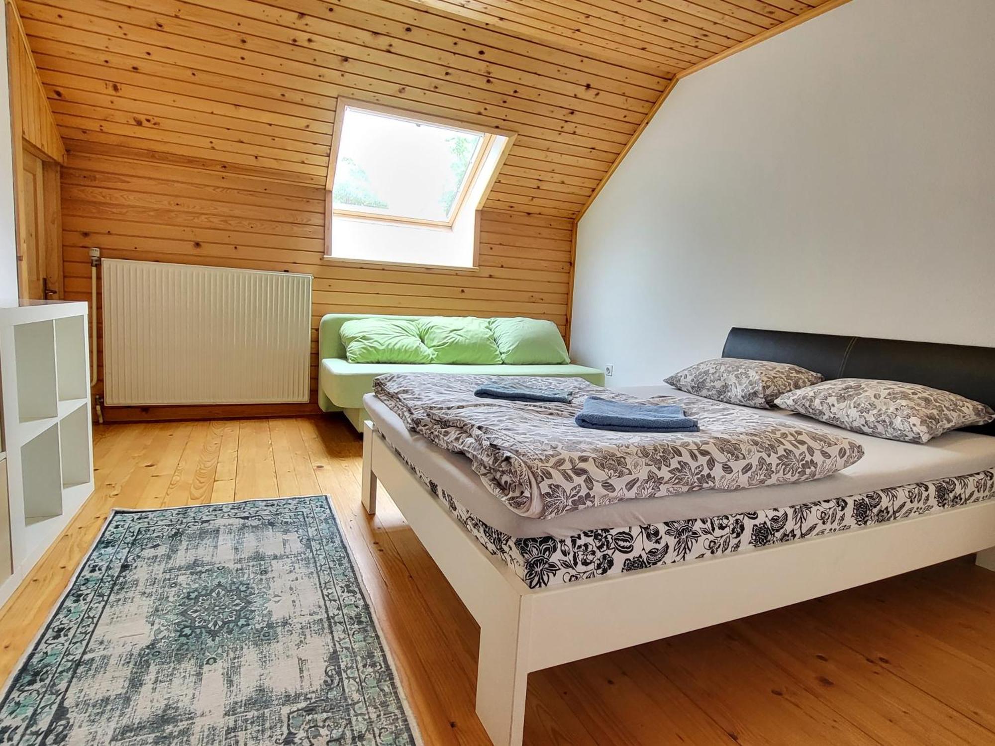 Alp House Hotell Bohinjska Bela Exteriör bild